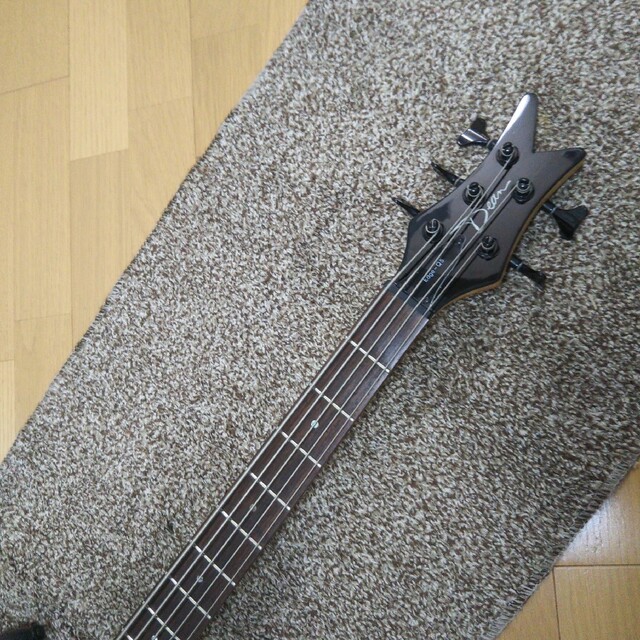 DEAN Edge 5弦ベース 2