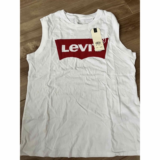 Levi's(リーバイス)の新品　リーバイス　ノースリーブ レディースのトップス(シャツ/ブラウス(半袖/袖なし))の商品写真