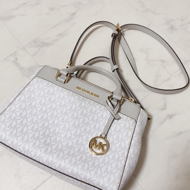 Michael Kors(マイケルコース)のマイケルコース 2way ショルダーバッグ シグネチャー サッチェルスモール レディースのバッグ(ショルダーバッグ)の商品写真