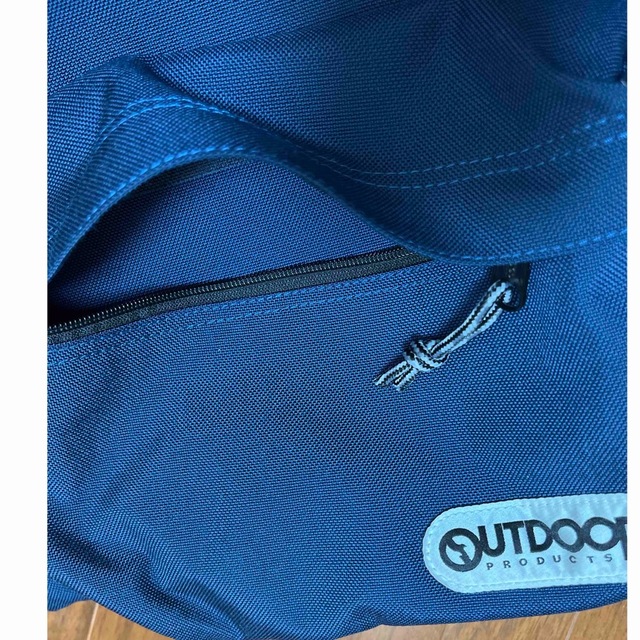 OUTDOOR PRODUCTS(アウトドアプロダクツ)のoutdoor リュック　ネイビー レディースのバッグ(リュック/バックパック)の商品写真