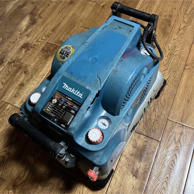 Makita - マキタ高圧専用エアコンプレッサー 完動品の通販 by s48