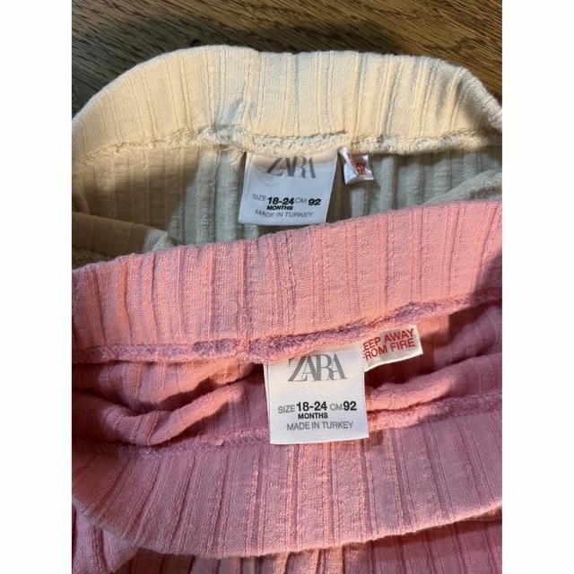 ZARA KIDS(ザラキッズ)の【せり様専用】ZARA kids monmimi フレアパンツ　4枚セット キッズ/ベビー/マタニティのキッズ服女の子用(90cm~)(パンツ/スパッツ)の商品写真