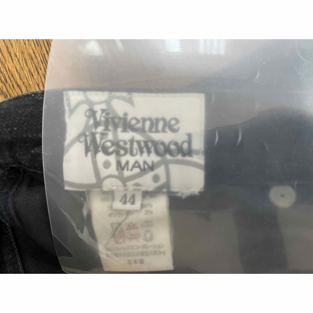 Vivienne Westwood(ヴィヴィアンウエストウッド)のヴィヴィアンウエストウッド VivienneWestwoodMANスキニー  メンズのパンツ(デニム/ジーンズ)の商品写真