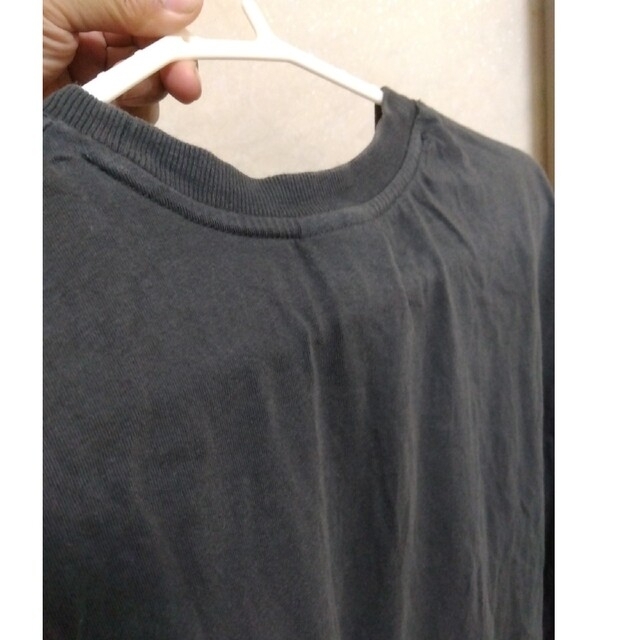 最終処分　メンズ  LOONEY TUNES Ｔシャツ Ｌ 色褪せ有り メンズのトップス(Tシャツ/カットソー(半袖/袖なし))の商品写真