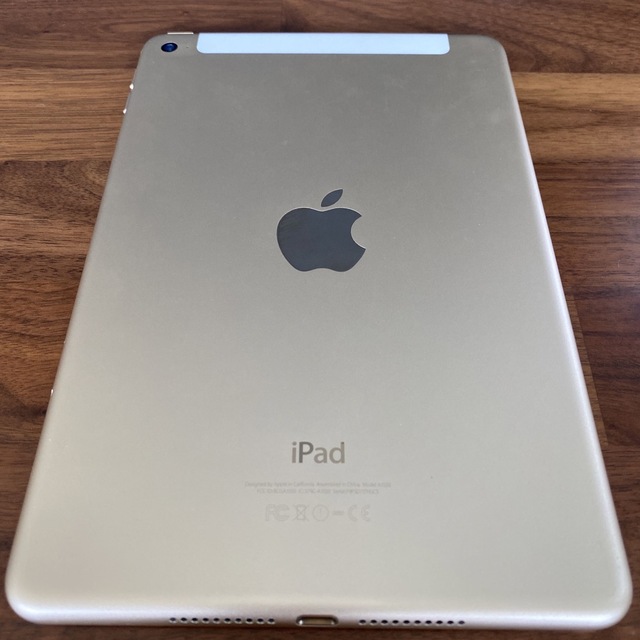 iPad(アイパッド)のひで様専用　ipad mini 4 32GB Gold スマホ/家電/カメラのPC/タブレット(タブレット)の商品写真