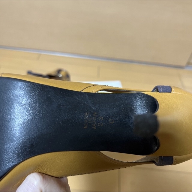 DIANA - DIANA ダイアナ パンプス オープントゥ ベルト付き ガンチーニ ...