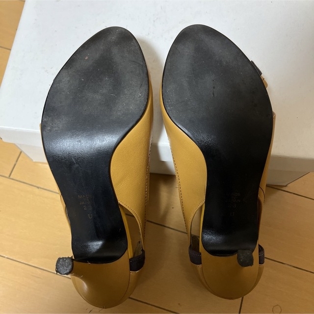 DIANA - DIANA ダイアナ パンプス オープントゥ ベルト付き ガンチーニ ...