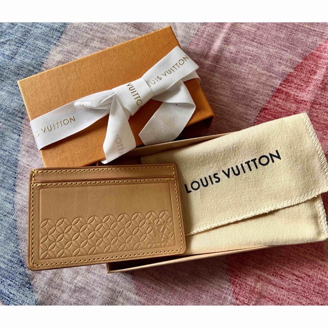 ジルサンダー新品♦︎未使用品 ◇LOUIS VUITTON  ルイヴィトン　本革カードケース