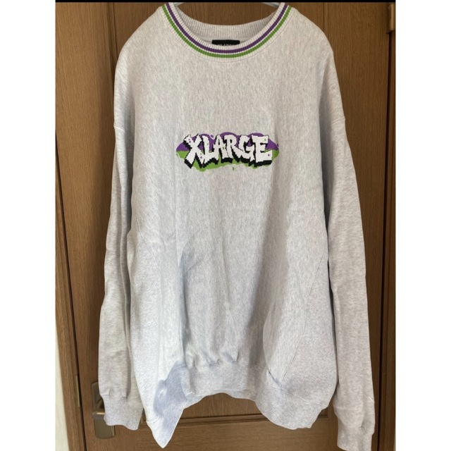 XLARGE - GRAFFITI CREWNECK SWEATの通販 by こーーき's shop ...