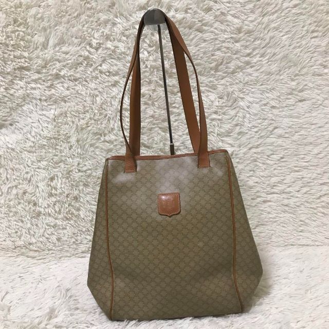 celine - ✨美品✨セリーヌ ショルダーバッグ 白マカダム トリオンフ ...