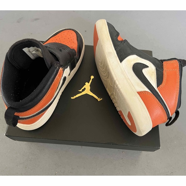 Jordan Brand（NIKE）(ジョーダン)のSKY JORDAN1(PS) キッズ/ベビー/マタニティのキッズ靴/シューズ(15cm~)(スニーカー)の商品写真