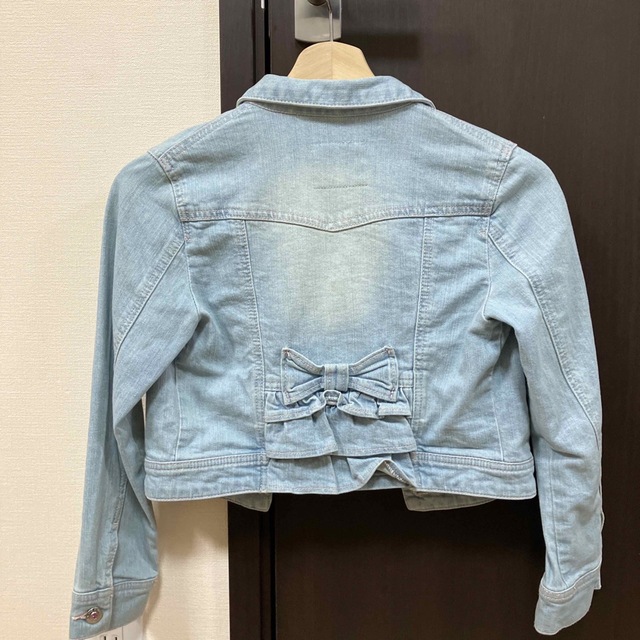 Barbie(バービー)のBarbie ジャケット　サイズ140 キッズ/ベビー/マタニティのキッズ服女の子用(90cm~)(ジャケット/上着)の商品写真