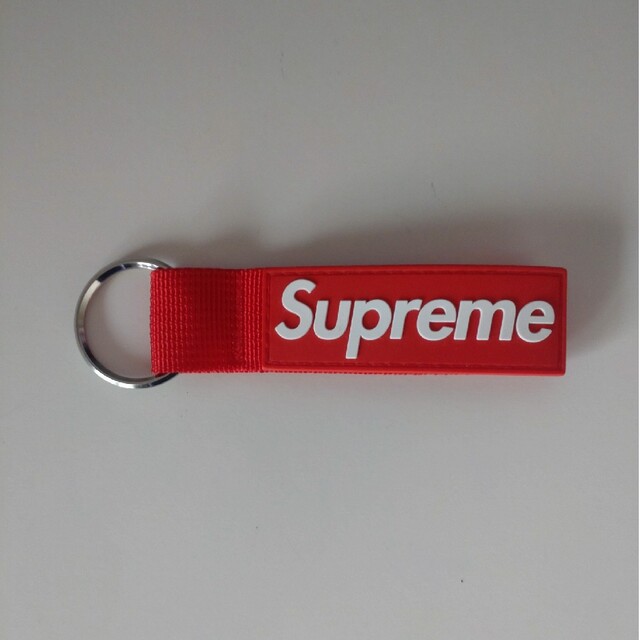 Supreme(シュプリーム)の9/6さま専用 supreme   キーホルダー メンズのファッション小物(キーホルダー)の商品写真