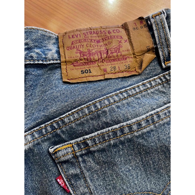 Levi's(リーバイス)のリーバイス　501  28インチ　　メンズ メンズのパンツ(デニム/ジーンズ)の商品写真