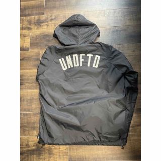 アンディフィーテッド(UNDEFEATED)のアンディフィーテッド　コーチジャケット(ナイロンジャケット)