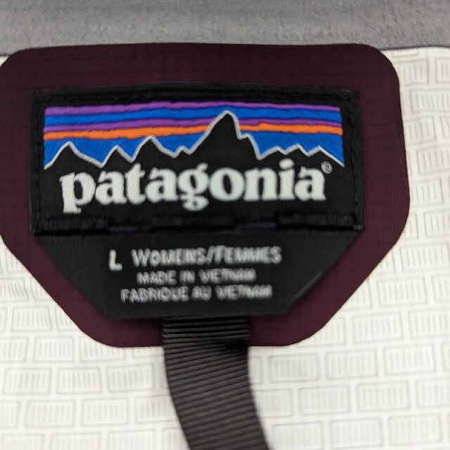 patagonia(パタゴニア)のpatagonia　ウィンドブレーカー レディースのジャケット/アウター(ナイロンジャケット)の商品写真