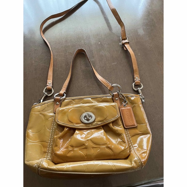 COACH(コーチ)の【専用】COACH ショルダーバッグ レディースのバッグ(ショルダーバッグ)の商品写真