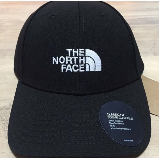 THE NORTH FACE(ザノースフェイス)のTHE NORTH FACE ノースフェイス クラシック キャップ 黒 新品 メンズの帽子(キャップ)の商品写真