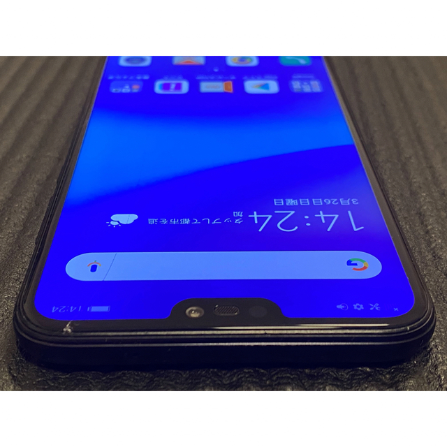 HUAWEI(ファーウェイ)のHuawei P20 Lite HWV32 64GB au スマホ/家電/カメラのスマートフォン/携帯電話(スマートフォン本体)の商品写真