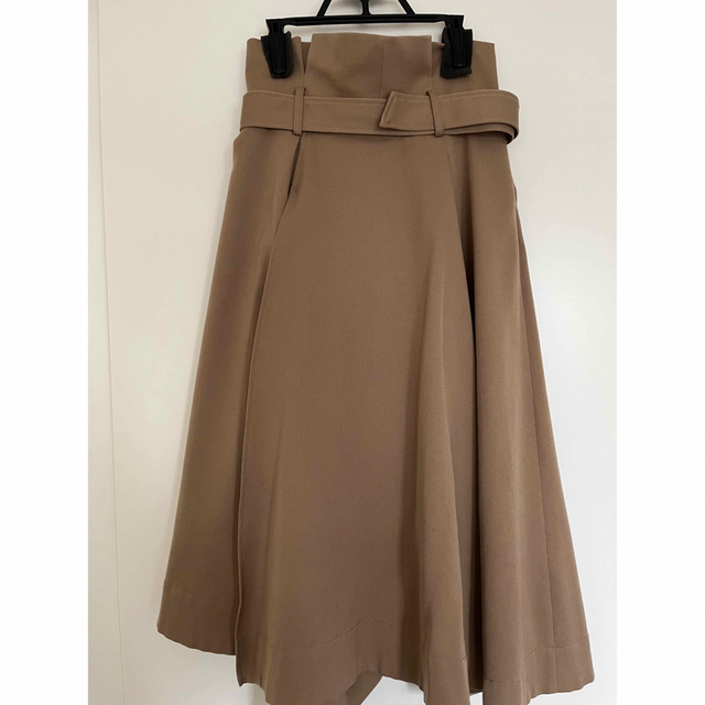 emmi atelier(エミアトリエ)のemmi スカート レディースのスカート(ひざ丈スカート)の商品写真