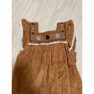 ザラキッズ(ZARA KIDS)のザラキッズ　刺繍　コーデュロイ　ロンパース(ロンパース)