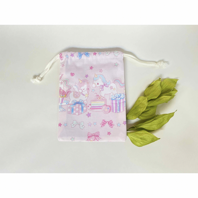 ユニコーン☆巾着袋 ハンドメイドのキッズ/ベビー(外出用品)の商品写真