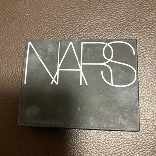 ナーズ(NARS)のNARSライトリフレクティングセッティングパウダープレストN 10g(フェイスパウダー)