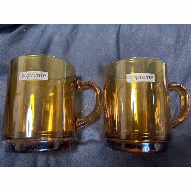 Supreme(シュプリーム)のSupreme Duralex Glass Mugs Amber ２個セット インテリア/住まい/日用品のキッチン/食器(グラス/カップ)の商品写真