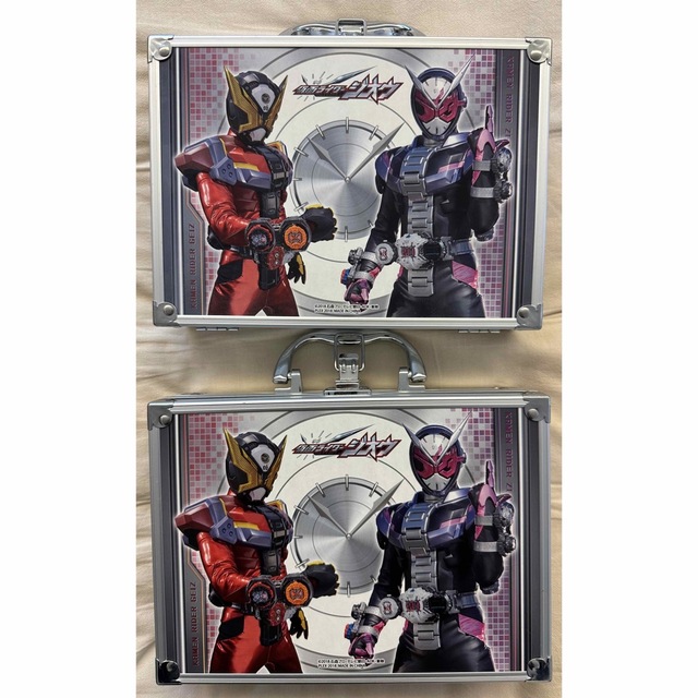 仮面ライダージオウ　ジオウドライバー　ビヨンドライバー　ライドウォッチ42個 エンタメ/ホビーのフィギュア(特撮)の商品写真