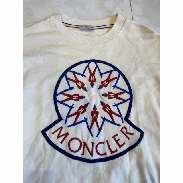 モンクレール サイズM MONCLER スウェット トレーナー アイボリー