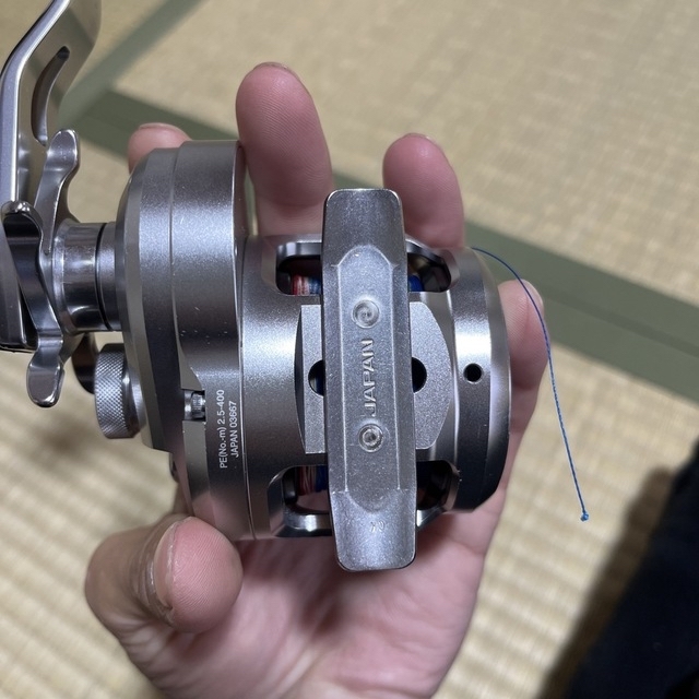 専用出品】17オシアジガー1500HG 専用出品】17オシアジガー1500HG