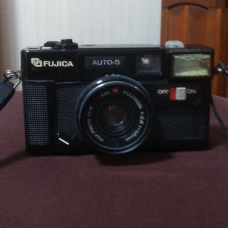 フジフイルム(富士フイルム)のFUJICA カメラ　中古　フィルム式　フジカラー(ミラーレス一眼)