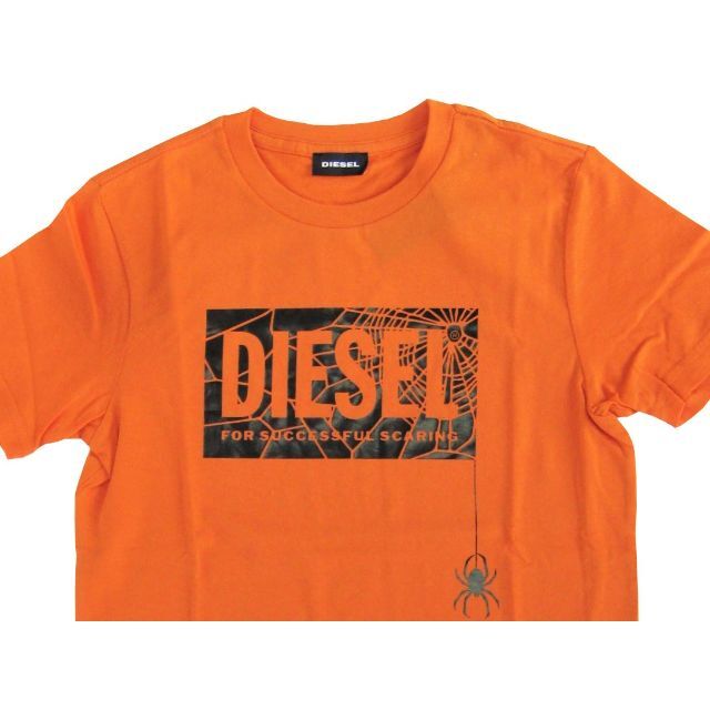 DIESEL(ディーゼル)のディーゼルキッズ スパイダー 半袖 プリントTシャツ 100cmサイズ キッズ/ベビー/マタニティのキッズ服男の子用(90cm~)(Tシャツ/カットソー)の商品写真