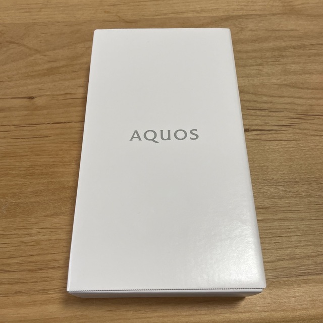 AQUOS sense6s