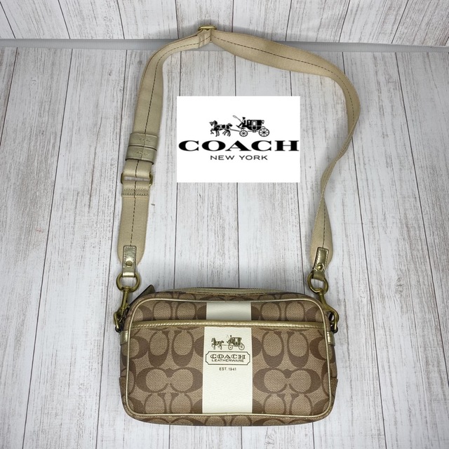 極美品 COACH シグネチャーショルダーバッグ レザー F76674