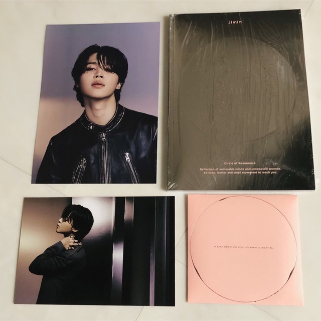 防弾少年団(BTS)(ボウダンショウネンダン)のBTS JIMIN Solo Album FACE CD BOOK ポストカード エンタメ/ホビーのCD(K-POP/アジア)の商品写真