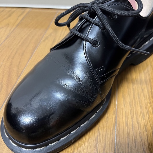 Dr.Martens(ドクターマーチン)の期間限定値引き！　Dr.Martens (ドクターマーチン)３ホール白ステッチ　 メンズの靴/シューズ(ブーツ)の商品写真