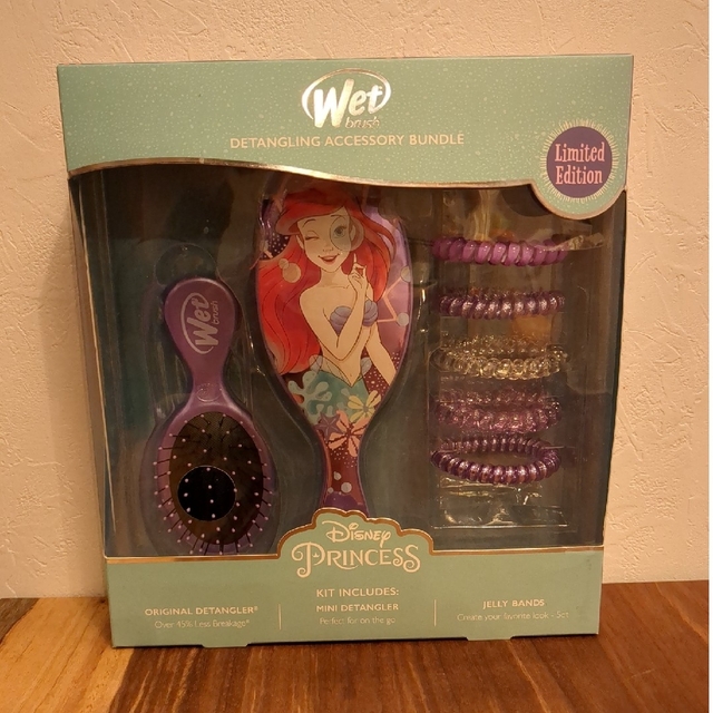 Disney(ディズニー)の★再値下げ★【新品/未開封】Wet brush ヘアブラシセット アリエル コスメ/美容のヘアケア/スタイリング(ヘアブラシ/クシ)の商品写真