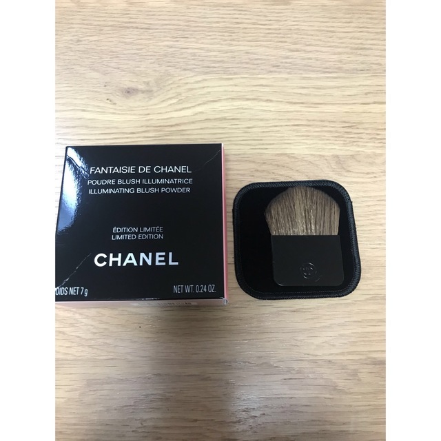 CHANEL(シャネル)のブラシのみ　シャネル　ファンテジードゥシャネル コスメ/美容のメイク道具/ケアグッズ(チーク/フェイスブラシ)の商品写真