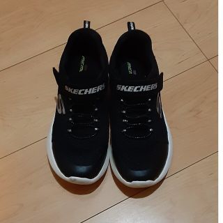 スケッチャーズ(SKECHERS)のスケッチャーズ　スニーカー23.0㌢　女の子(スニーカー)