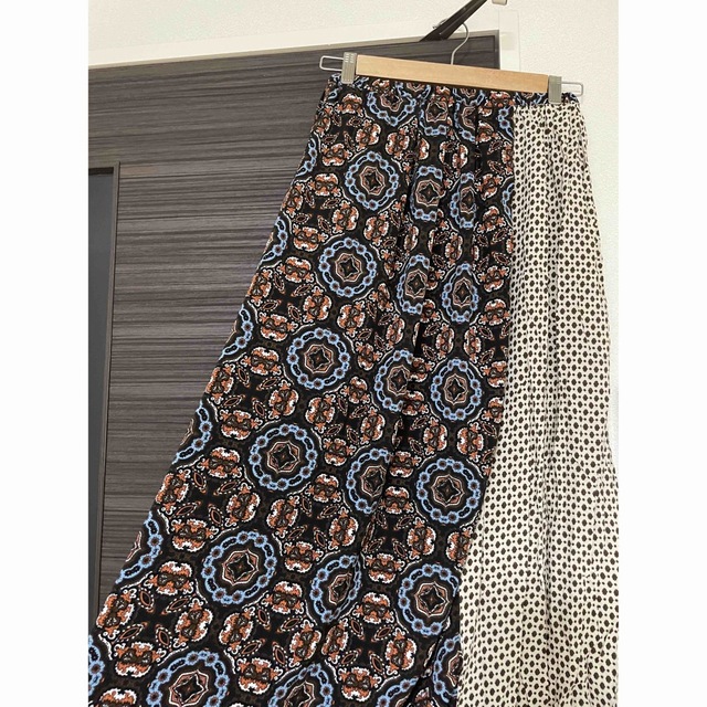 ANOTHER EDITION(アナザーエディション)のanother edition ロングスカート　ペイズリースカート レディースのスカート(ロングスカート)の商品写真