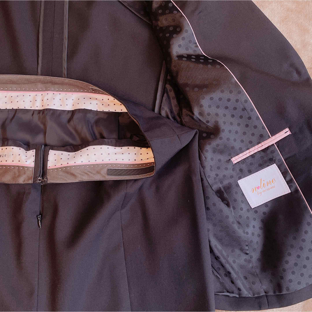 青山(アオヤマ)のレディーススーツ 上下セット スカート 19号 レディースのフォーマル/ドレス(スーツ)の商品写真