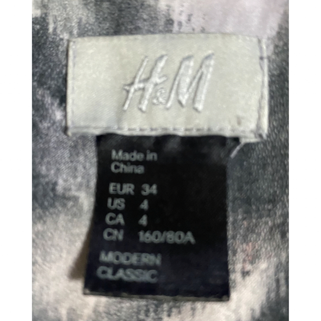 H&M(エイチアンドエム)の[値下] H&M エイチアンドエム ワンピース 34 Sサイズ 美品 レディースのワンピース(ひざ丈ワンピース)の商品写真