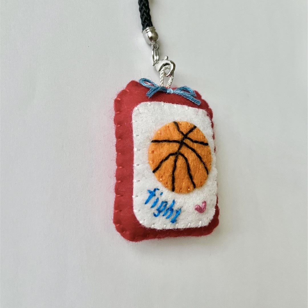 🏀バスケットボール お守り フェルト ストラップ の通販 by 🏀バスケットボール お守り フェルト ストラップ の通販 by