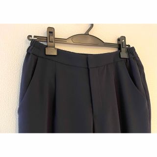 エニィスィス(anySiS)の美品☆anySiS クロップドパンツ　ネイビー色  Ｓサイズ(クロップドパンツ)