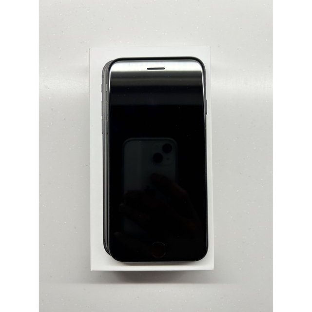 Apple iPhone SE 第2世代 128GB ブラック MHGT3J/A