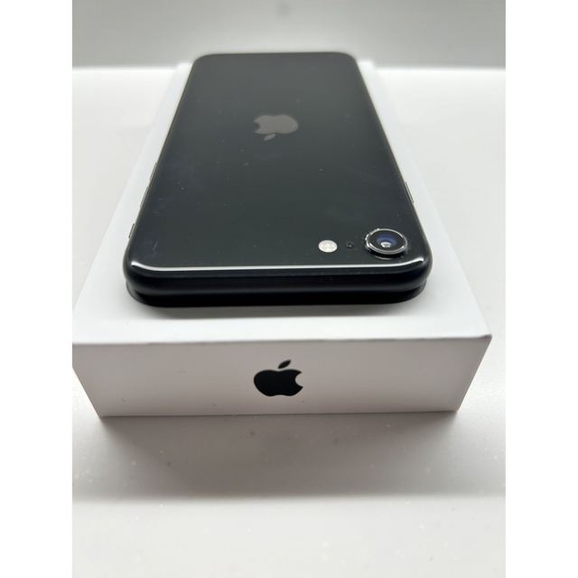 Apple iPhone SE 第2世代 128GB ブラック MHGT3J/A