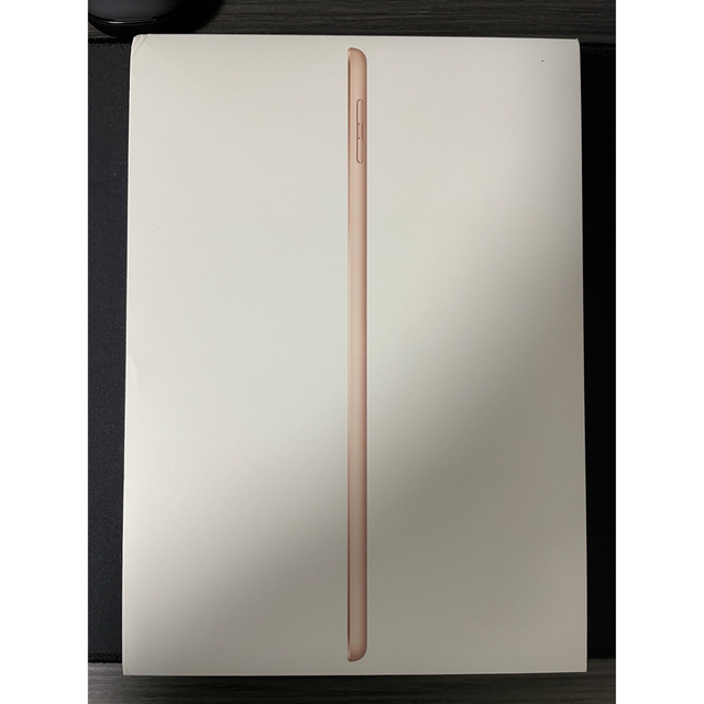Apple(アップル)のアップル iPad 第6世代 WiFi 32GB ゴールド スマホ/家電/カメラのPC/タブレット(タブレット)の商品写真