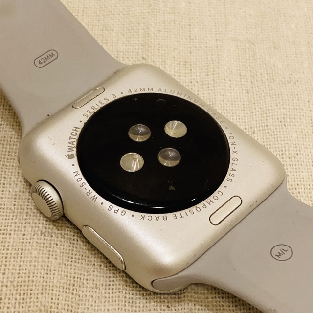 Apple Watch(アップルウォッチ)のApple Watch series3 42mm (GPS) メンズの時計(腕時計(デジタル))の商品写真