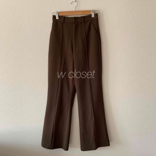 ダブルクローゼット(w closet)の【 w closet 】センタープレスセミフレアパンツ(その他)